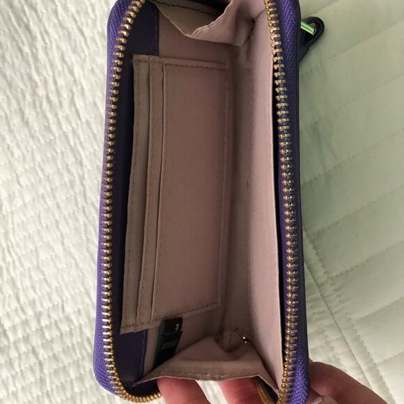 Cole Haan patent leather wristlet. - Picture 4 of 4